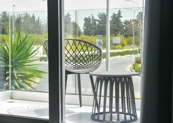 Appartement The Room, 15, Leda Gardens *